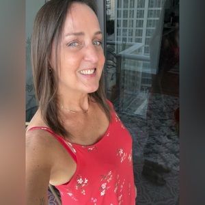 Meet your Posher, Lynda